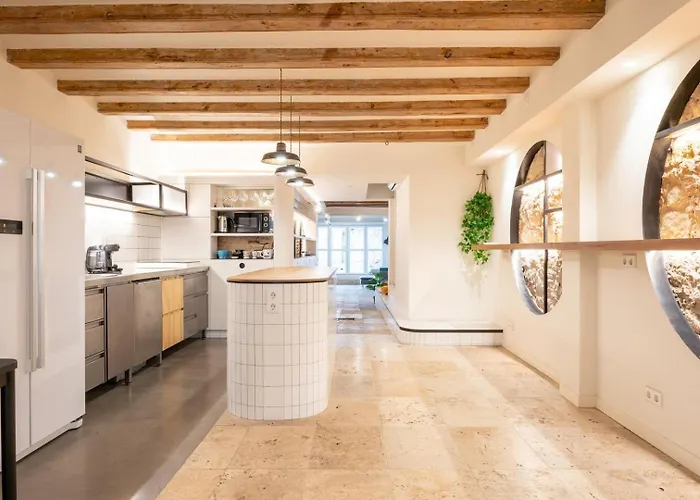 Guestready - Unique Retreat In *